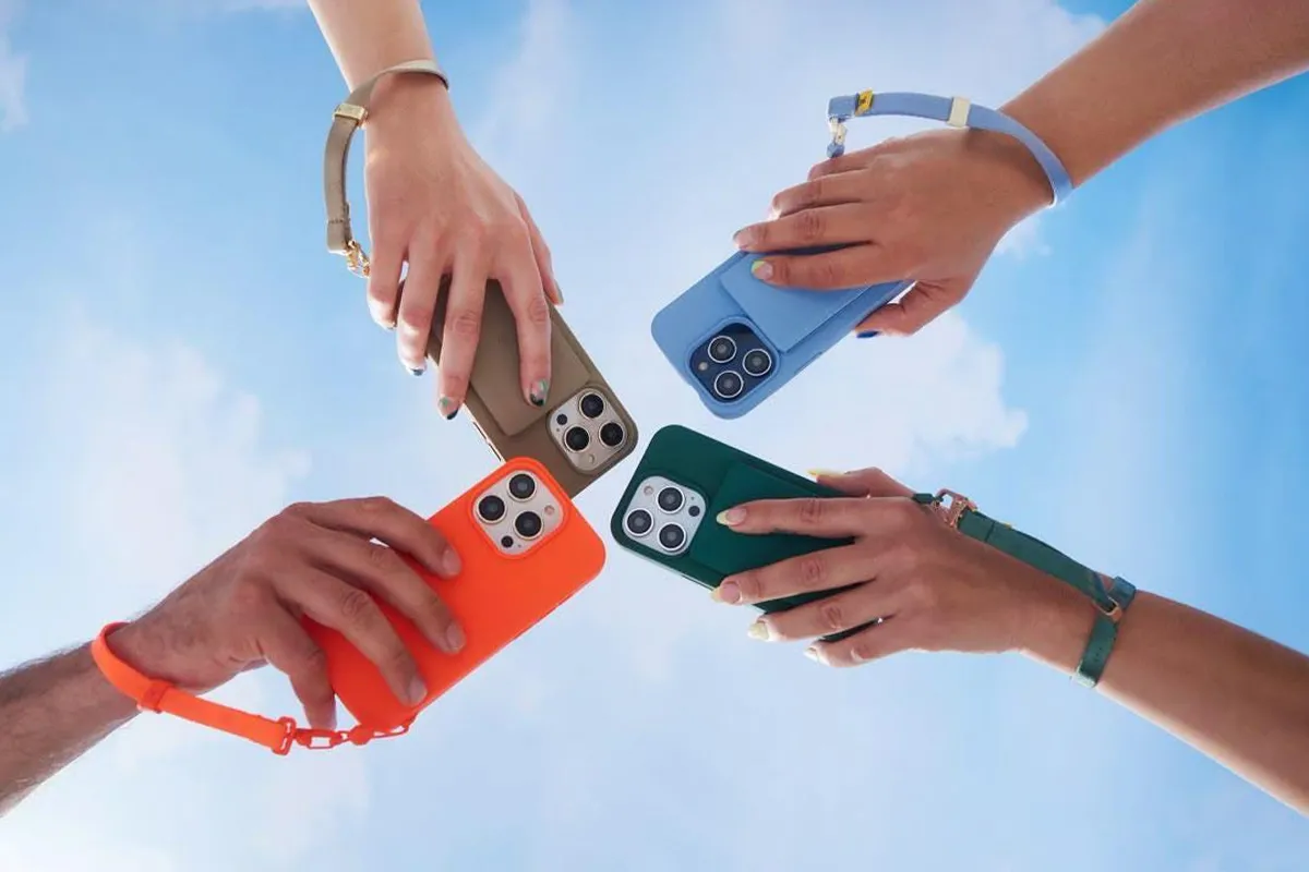 راهنمای خرید بهترین لوازم جانبی موبایل در سال ۲۰۲۵